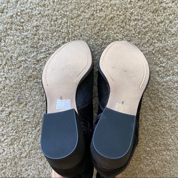 Brand New Seychelles Fur Booties - Picture 3 of 7